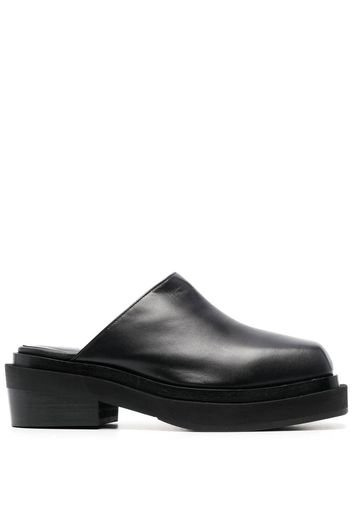 Eckhaus Latta Zoe leather clogs - Schwarz