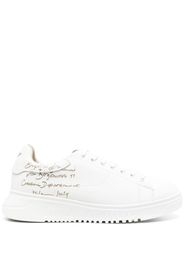 Emporio Armani calligraphy-print leather sneakers - Weiß