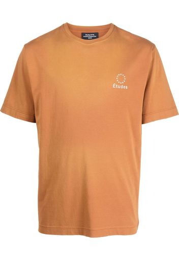 Etudes T-Shirt mit Logo-Print - Braun