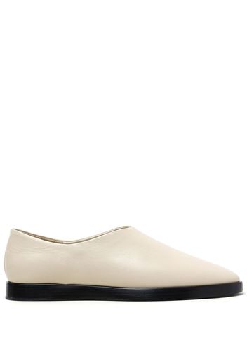 Fear Of God almond-toe leather loafers - Nude