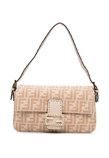 Fendi Pre-Owned Baguette Zucca shoulder bag - Nude