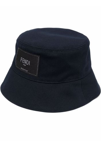 Fendi logo-patch bucket hat - Blau