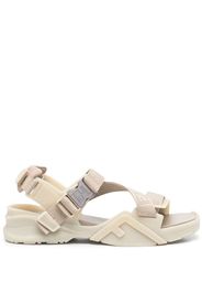 Fendi logo-embossed strap sandals - Nude