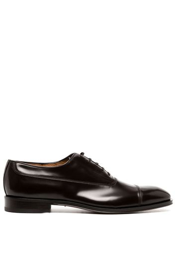 Ferragamo Oxford-Schuhe aus Lackleder - Braun