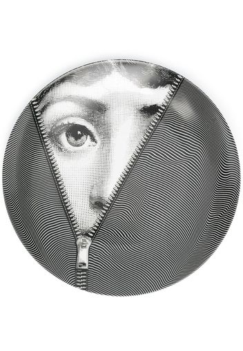 Fornasetti 'Tema e Variazioni no. 401' Teller - Schwarz