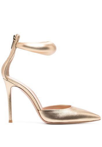 Gianvito Rossi padded-strap high heel pumps - Nude