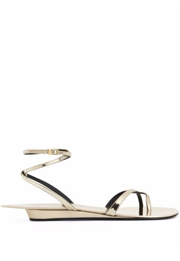 Giuseppe Zanotti Flache Sandalen - Gold