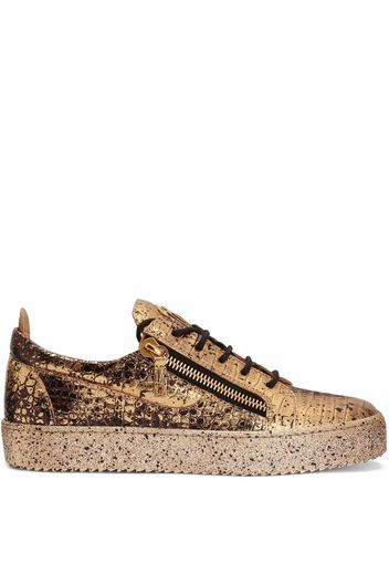 Giuseppe Zanotti Frankie Sneakers mit Kroko-Optik - Gold