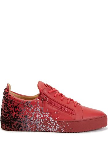 Giuseppe Zanotti Sneakers mit Farbklecks-Print - Rot