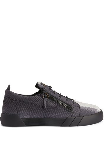 Giuseppe Zanotti Frankie Sneakers mit Python-Print - Schwarz