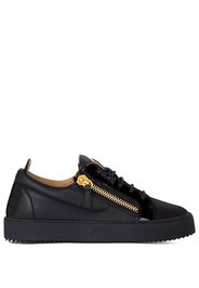 Giuseppe Zanotti Sneakers mit Logo - Schwarz