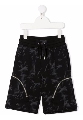 Givenchy Kids camouflage-print cargo shorts - Schwarz