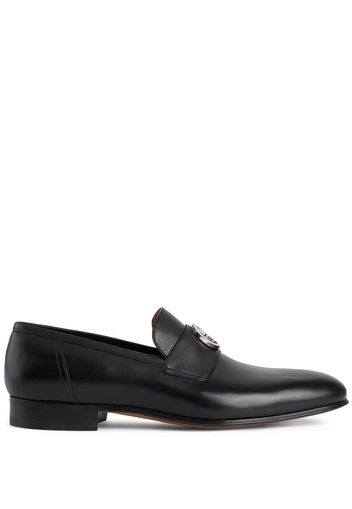 Gucci Loafer mit Logo-Schild - Schwarz