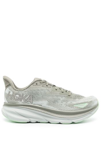 Hoka One One Clifton 9 mesh-panelling sneakers - Grün