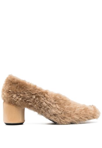 Jil Sander Court shearling pumps - Nude