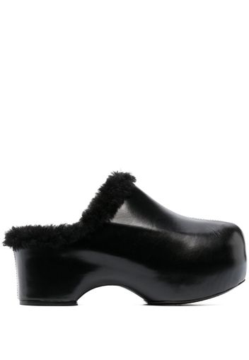 Jil Sander Clogs mit Shearling-Futter - Schwarz