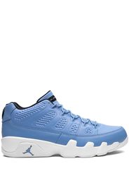 Jordan 'Air Jordan 9 Retro Low' Sneakers - Blau