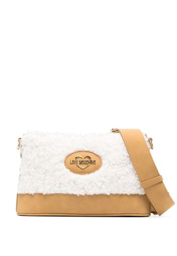 Love Moschino faux-shearling crossbody bag - Nude