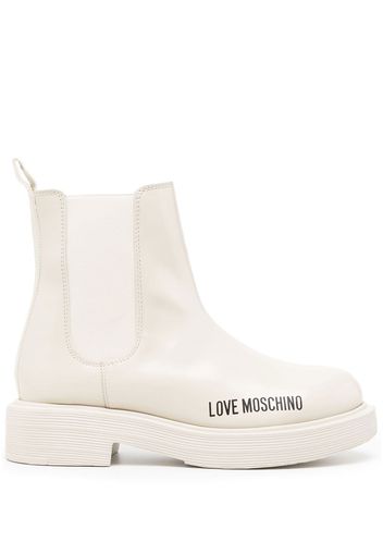 Love Moschino side logo-print detail boots - Weiß