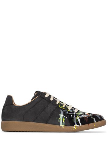 Maison Margiela Replica Sneakers mit Farbklecksen - Schwarz