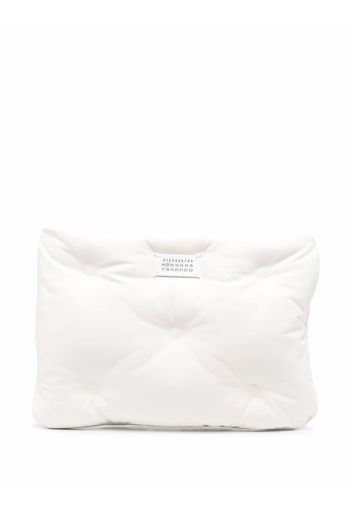 Maison Margiela quilted logo-patch clutch bag - Weiß