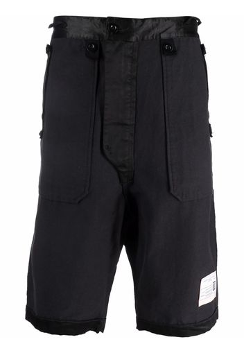 Maison Mihara Yasuhiro logo-patch bermuda shorts - Schwarz