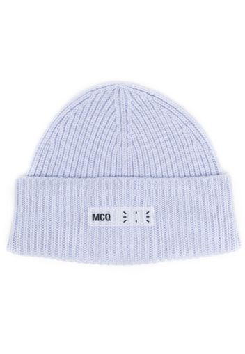 MCQ logo-print ribbed-knit beanie - Violett