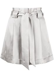 Michelle Mason pleated-detail belted shorts - Silber