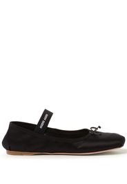 Miu Miu logo-strap ballerina shoes - Schwarz
