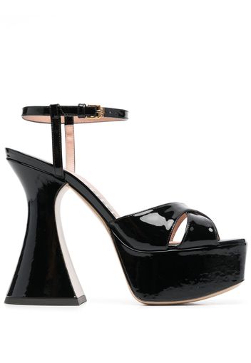 Moschino patent leather platform sandals - Schwarz