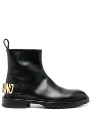 Moschino logo-lettering boots - Schwarz