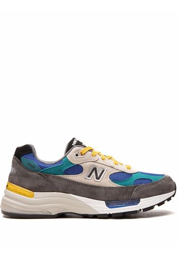 New Balance M992RR Sneakers - Grau