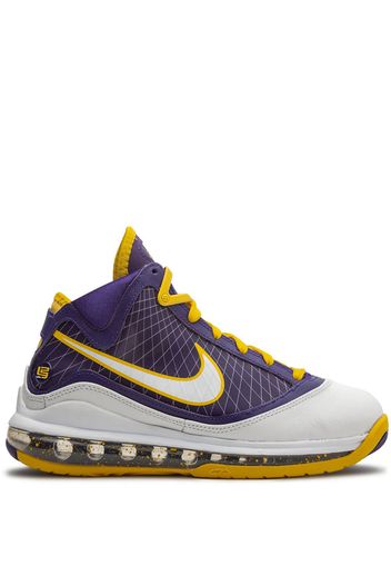 Nike Kids TEEN 'LeBron VII QS' Sneakers - Violett