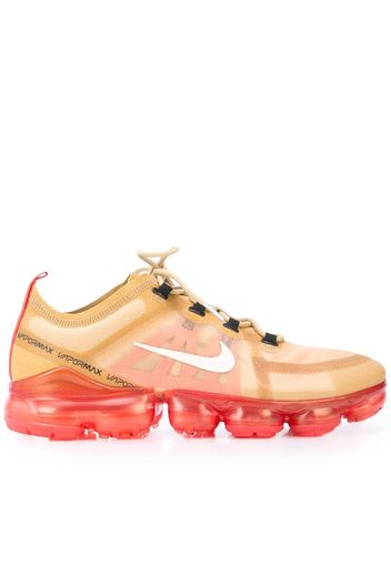 Nike 'VaporMax' Sneakers - Gold