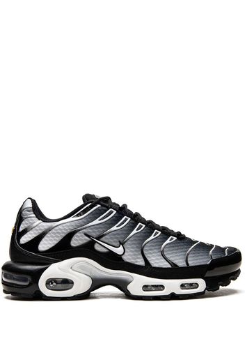 Nike Air Max Plus low-top sneakers - Black/Metallic Silver/White