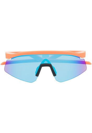 Oakley logo-print tinted sunglasses - Orange