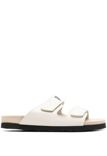 Palm Angels logo-print leather flat sandals - Weiß