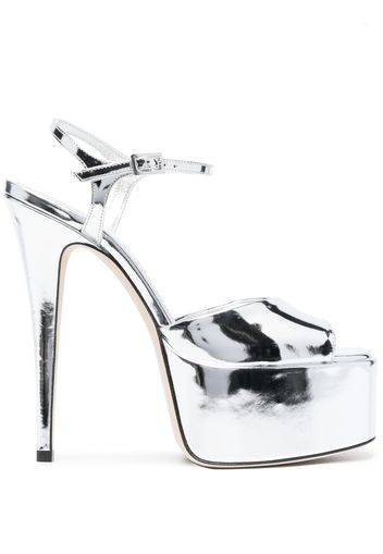 Paris Texas Pamela metallic platform sandals - Silber