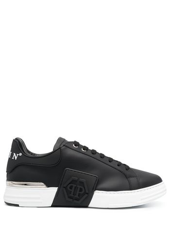 Philipp Plein logo-embossed low-top sneaker - Schwarz