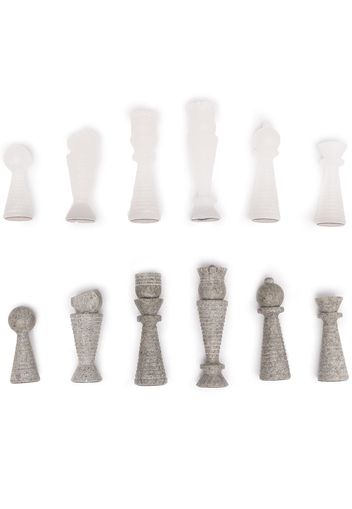 Pinetti Schach-Set aus Stein - Grau