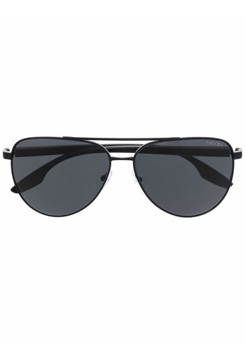 Prada Eyewear tinted aviator sunglasses - Schwarz