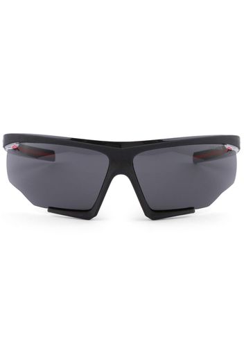 Prada Eyewear Linea Rossa Impavid Sonnenbrille - Schwarz