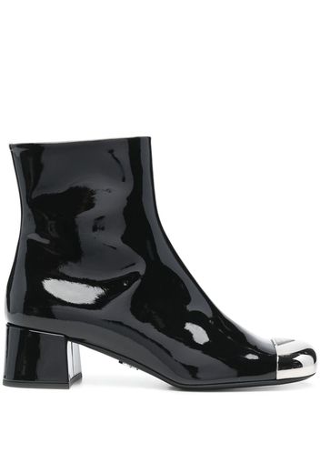 Prada triangle logo plaque boots - Schwarz