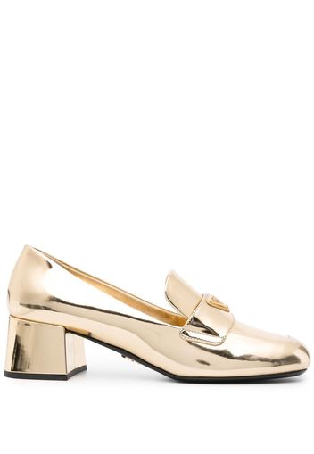 Prada Loafer mit Logo-Schild - Gold