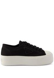 Prada lace-up sneakers - Schwarz
