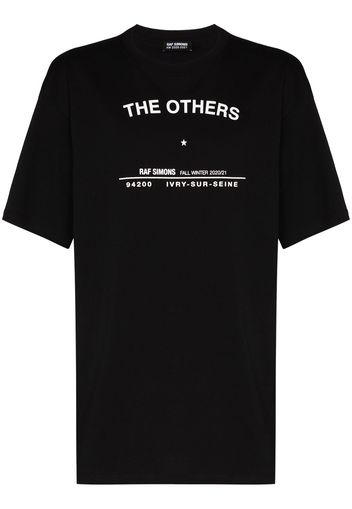 Raf Simons T-Shirt mit "The Others"-Print - Schwarz