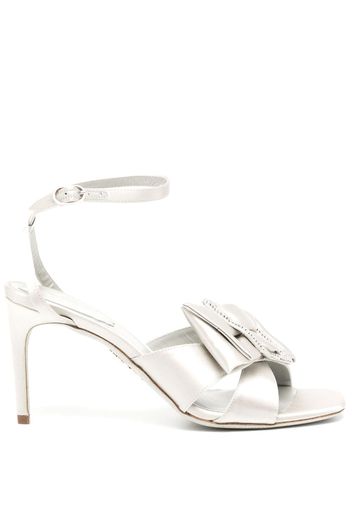 René Caovilla 85mm crystal-buckle satin sandals - Grau