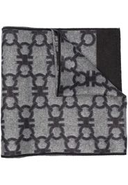 SALVATORE FERRAGAMO Gancini-pattern knitted scarf - Grau