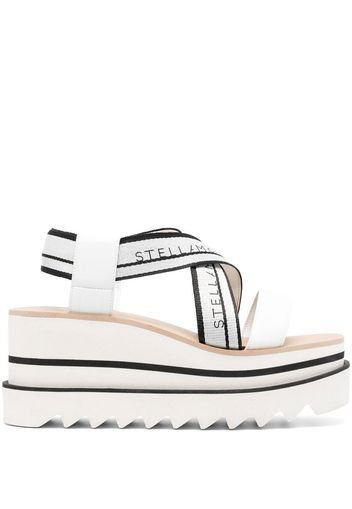 Stella McCartney Sneakelyse Plateau-Sandalen - Weiß