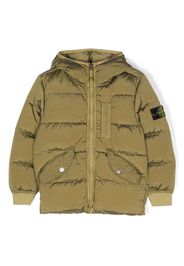 Stone Island Junior Compass-patch padded hooded jacket - Grün